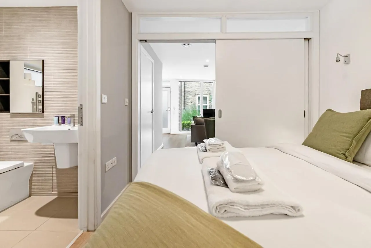 Tailored Stays - Central Cambridge, River Walk Apartments 0*, Κέμπριτζ