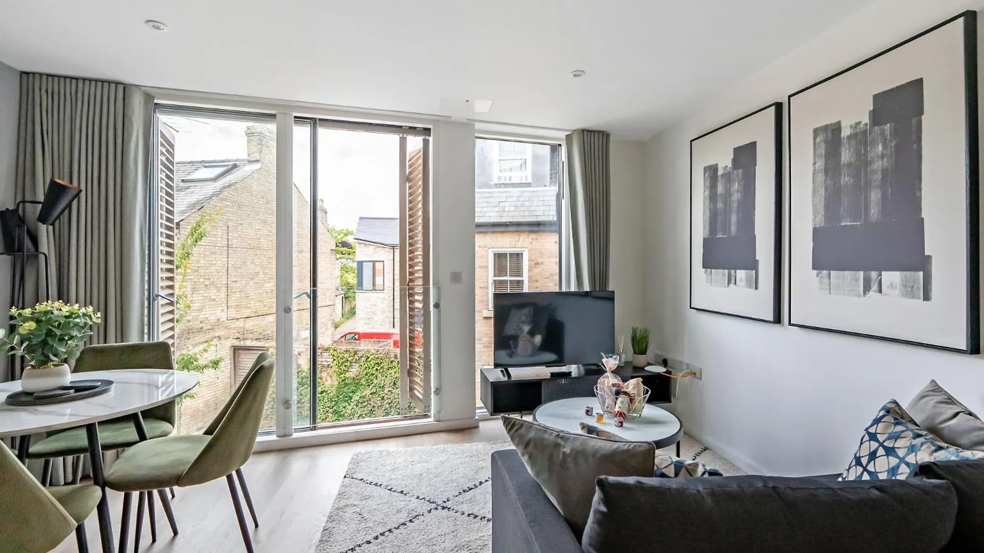 Tailored Stays - Central Cambridge, River Walk Apartments